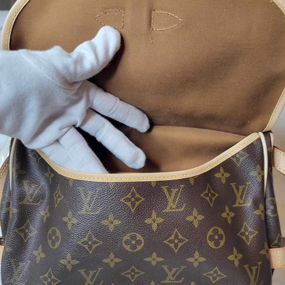 Saumur 30 - Picture 11 of 16